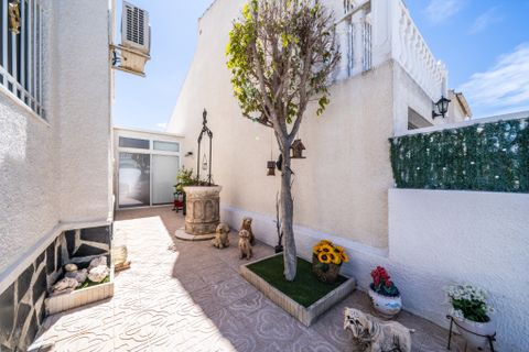 Villa a La Marina, Alicante, La Marina - € 225.000 | Ref: 6147VA - foto 6